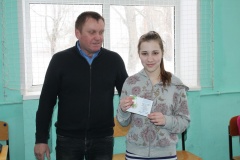 учащимся Третьяковской основной школы вручили знаки отличия ГТО - фото - 11
