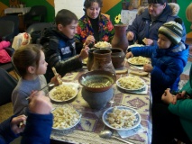 в Велистовском сельском Доме культуры провели фольклорный праздник "Кузьминки" - фото - 5