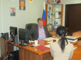 глава муниципального образования Борис Петифоров провел прием граждан - фото - 1