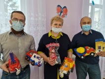 сотрудники филиала «Смоленской ГРЭС» ПАО «Юнипро» приняли участие в акции «Подари игрушку детскому саду» - фото - 2