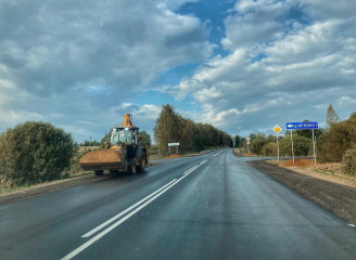 нацпроект «Безопасные качественные дороги» в Духовщинском районе продолжается ремонт дороги Витязи-Нелидово - фото - 4