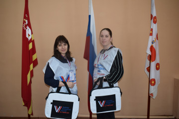 знакомим с членами участковых избирательных комиссий Духовщинского района - фото - 2