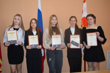 духовщинским школьникам вручили премии имени Ю.А. Гагарина - фото - 11