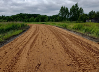 продолжаем отсыпать дороги с песчано-гравийным покрытием - фото - 1