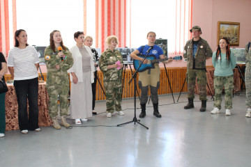 в Духовщине открылась фотовыставка "Мгновения поиска" - фото - 6