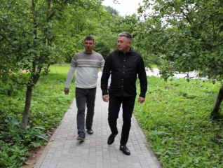 еще один уголок в Духовщине стал уютнее - фото - 5