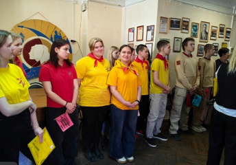 ученицы Духовщинской средней школы стали участницами творческой смены-интенсиве IV Школьного образовательного марафона «Достигай!» - фото - 2