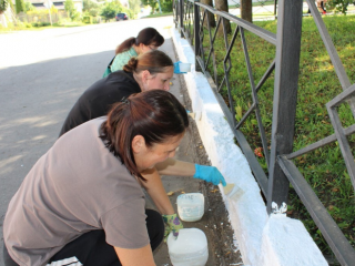 в Духовщине и Озерном организовали очередные субботники - фото - 10