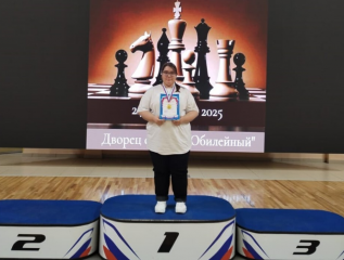 ученица Озерненской средней школы Анастасия Правник одержала победу на Первенстве Смоленской области по шахматам - фото - 3