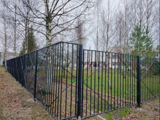 в Озерненской средней школе завершили работы по ограждению территории и отремонтировали четыре туалетные комнаты - фото - 5