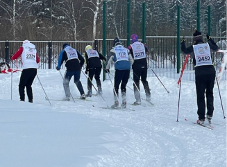 в Озерном состоялся муниципальный этап лыжных соревнований "Лыжня России 2026" - фото - 9