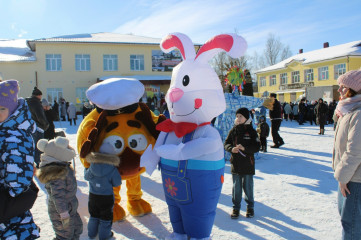 сегодня в Духовщине и в Озерном состоялись проводы Русской Зимы - фото - 9