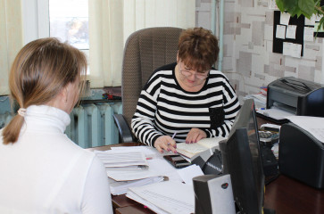 в администрации округа на постоянной основе проводятся встречи с предпринимателями по вопросу участия в грантовой программе «Первый старт» - фото - 1