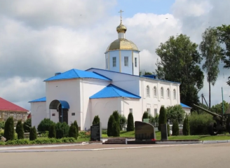 в прошлом году совместными усилиями мы смогли обновить купол и крест на храме Святого Духа - фото - 1