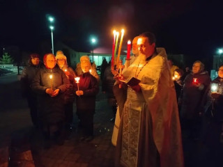 глава округа встретил Светлое Христово Воскресение вместе с жителями Духовщины - фото - 6