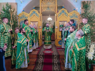 престольные торжества возглавил митрополит Смоленский и Дорогобужский Исидор - фото - 6