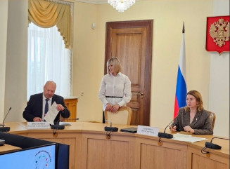 филиал «Смоленская ГРЭС» ПАО «Юнипро» официально оформил партнёрство с образовательными учреждениями и промышленными предприятиями Смоленской области - фото - 3